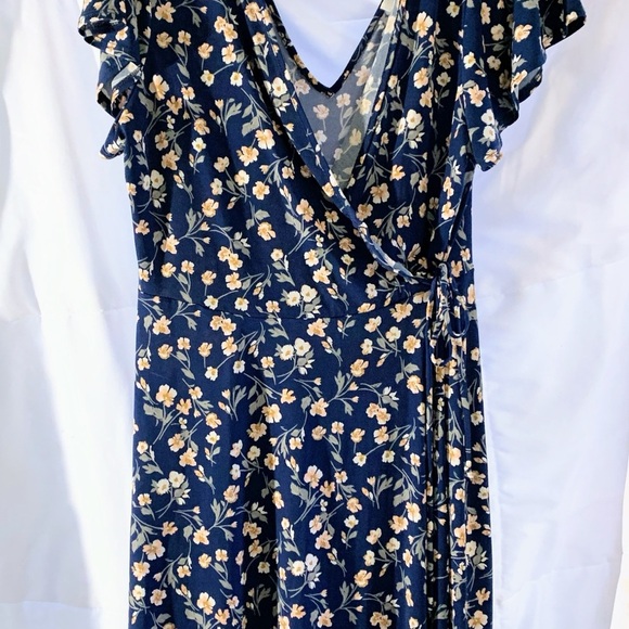 Kaileigh Faux Wrap Dress - Blue with yellow flowers - L - Picture 3 of 3
